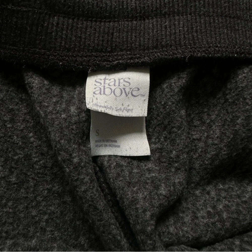 stars above Dark Grey Jogger Sweatpants - Picture 2 of 3